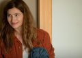 Tiny Beautiful Things Review: Kathryn Hahn Shines in Hulu’s Captivating New Series